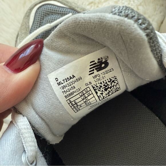 New Balance women sneakers size 6,5 US - Picture 6 of 7